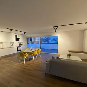 Penthouse In Duitsland