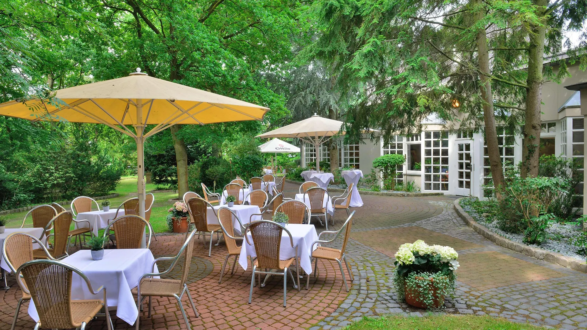 Best Western Hotel Der Foehrenhof 하노버 3*,