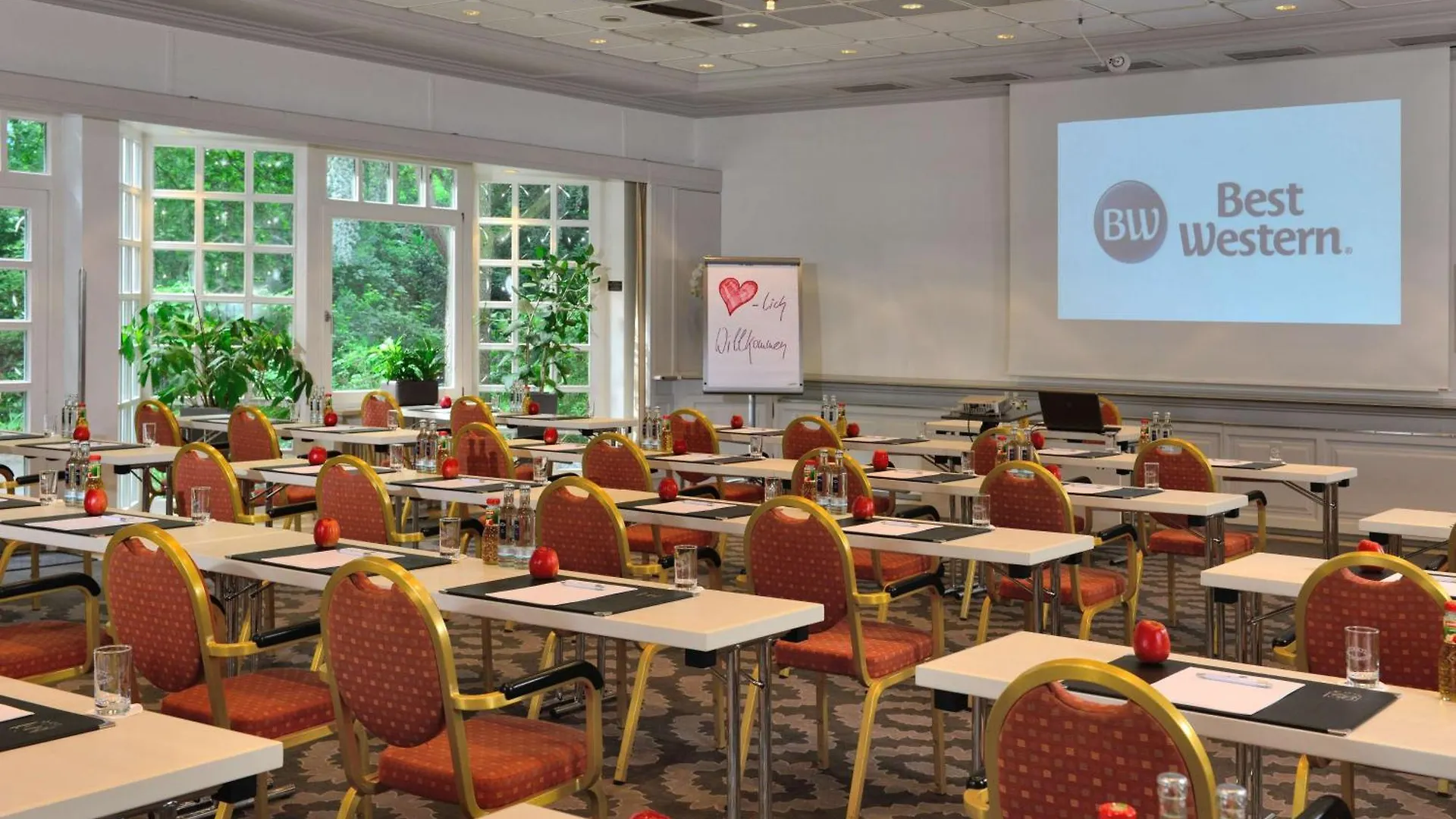 Best Western Hotel Der Foehrenhof 하노버